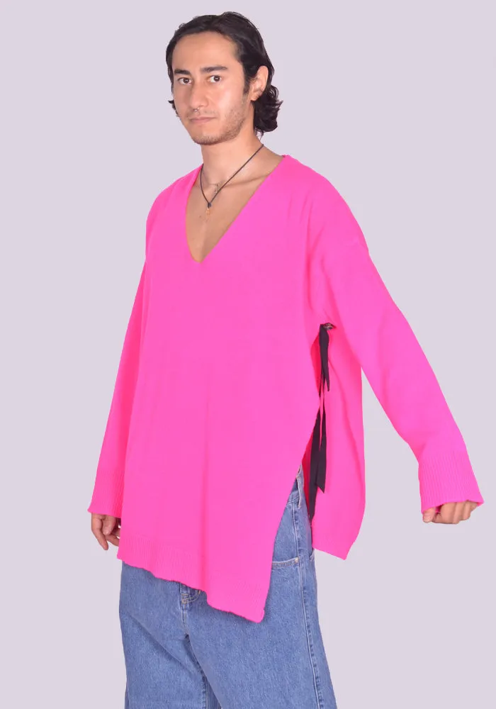 MARINA YEE FW24-0099-285 UNISEX KITTEN V-NECK KNIT SWEATER FUCHSIA (New season FW24)