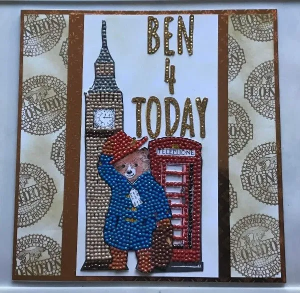 "Paddington Bear Sightseeing in London" Crystal Art A5 Stamp Set